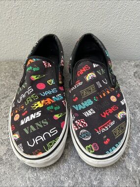 Men’s VANS black logo slip on shoes 10